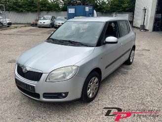 demontáž osobní automobily Skoda Fabia Fabia II (5J), Hatchback 5-drs, 2006 / 2014 1.4i 16V 2008/4