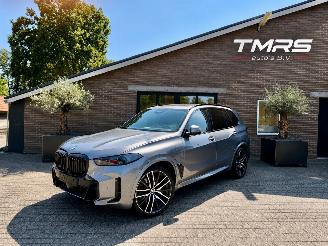 škoda osobní automobily BMW X5 BMW X5 50e xDrive M Sport PANORAMADAK LUCHTVERING HUD TREKHAAK  AMBIANCE 2025/1