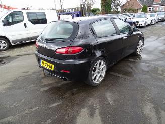 Auto da rottamare Alfa Romeo 147 1.9 JDTM 2007/7