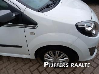 Renault Twingo Twingo II (CN), Hatchback 3-drs, 2007 / 2014 1.2 16V picture 16