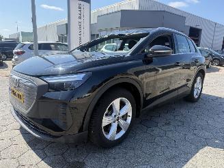 skadebil auto Audi E-tron 40 Edition 77 kWh 2023/6