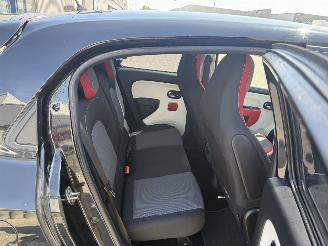 Renault Twingo 1.0 SCe Expression picture 11