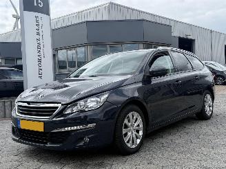 uszkodzony samochody osobowe Peugeot 308 SW 1.2 PureTech Style 2016/3