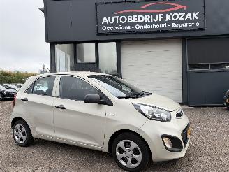 occasion passenger cars Kia Picanto 1.0 CVVT 5-drs. NIEUWE APK 2011/6