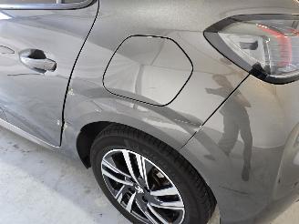Peugeot 208 1.2 PureTech Allure Pack picture 13