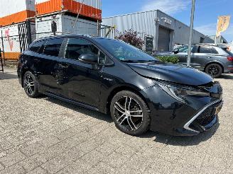 Unfallwagen Toyota Corolla Touring Sports 2.0 Hybrid Style 2019/4