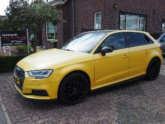 krockskadad bil auto Audi A3 1.4 E-Tron S-Line Lease edition 2016/12