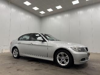 Unfallwagen BMW 3-serie 318i Navi Airco 2006/3