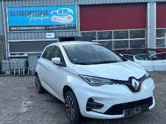 Vrakbiler auto Renault Zoé Zoe (AG), Hatchback 5-drs, 2012 R135 2019/12