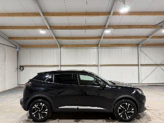 Schadeauto Peugeot 2008 1.5BlueHDI 96kW BlueLease Allure 2020/1