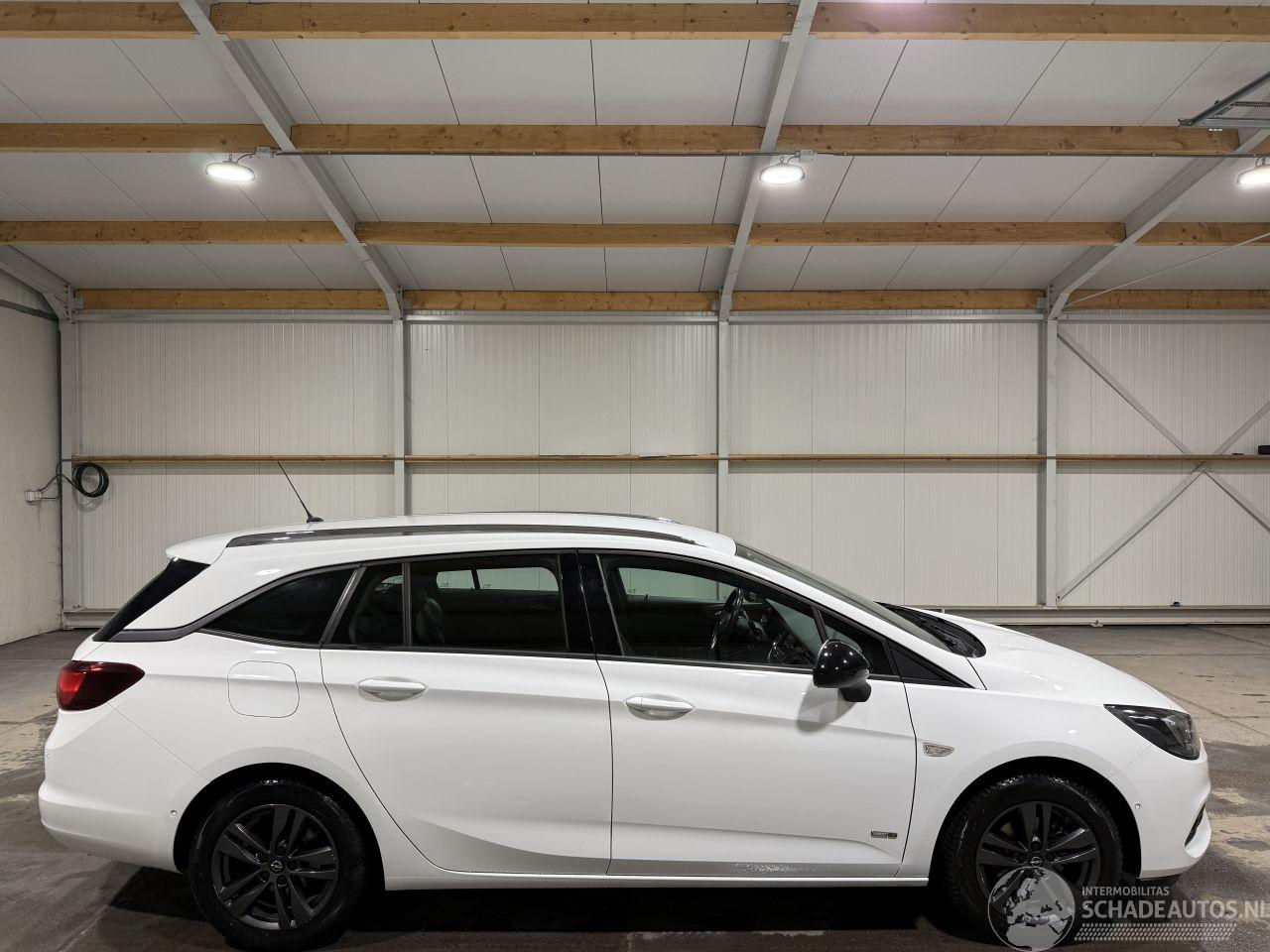 Opel Astra ST+ 1.2 81kWh Design & Tech
