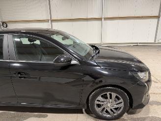 Peugeot 208 1.2PT 55kW Active Pack picture 14