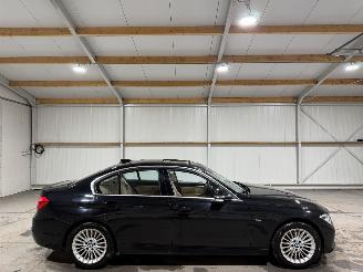 uszkodzony samochody osobowe BMW 3-serie 320i 135kW Automaat Schuifkantel Luxury Edition 2018/4