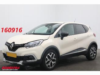 Vaurioauto  passenger cars Renault Captur 0.9 TCe Intens Cruise Navi Clima Apple/Android Camera PDC 2018/4