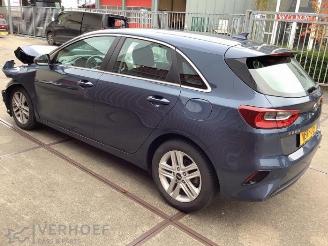 Kia Cee d Ceed (CDB5/CDBB), Hatchback 5-drs, 2018 1.0i T-GDi 12V picture 5
