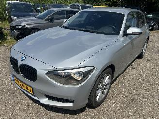 Schadeauto BMW 1-serie 116i   5 Drs 2012/4