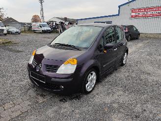 Uttjänta bilar auto Renault Modus 1.6 16V Onderdelen Paars TED72 K4M794 Motor 2006/5