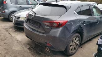 Salvage car Mazda 3 2.0 2014/3