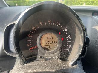 Peugeot 108  picture 6