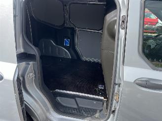 Ford Transit Courier Van 1.0 ecoboost picture 19