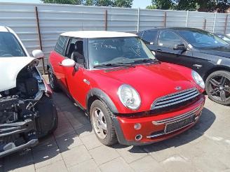 Uttjänta bilar auto Mini One Mini (R50/53), Hatchback, 2001 / 2007 1.6 16V Cooper 2004/5