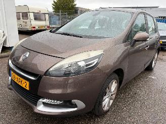 Voiture accidenté Renault Scenic 1.4 TCe Expression 2012/6