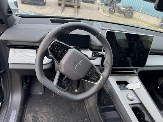 Polestar 4 Long Range SLM Plus 100 kWh 272 PK picture 11