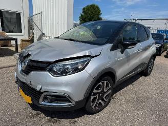 Schadeauto Renault Captur 1.2 AUTOMAAT TCe Dynamique 2014/7