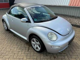Vrakbiler auto Volkswagen New-beetle New Beetle (1Y7), Cabrio, 2002 / 2010 2.0 2003/4