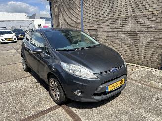 Schadeauto Ford Fiesta 1.25 TREND 2009/12