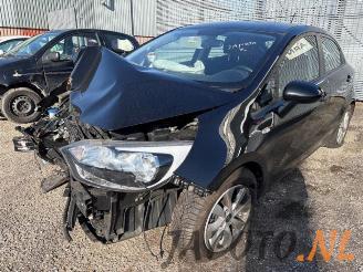 Vrakbiler auto Kia Rio Rio III (UB), Hatchback, 2011 / 2017 1.2 CVVT 16V 2017/2
