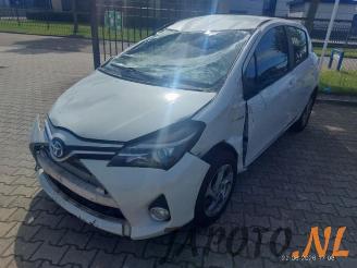 Dezmembrări autoturisme Toyota Yaris Yaris III (P13), Hatchback, 2010 / 2020 1.5 16V Hybrid 2015/2