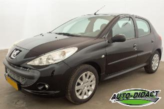 Unfallwagen Peugeot 206+ 1.4 XS Airco 2009/5