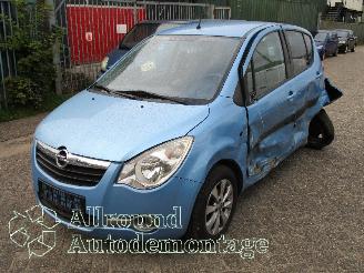 Coche siniestrado Opel Agila Agila (B) MPV 1.0 12V (K10B(Euro 4; Euro 5)) [50kW]  (07-2011/07-2014)= 2014
