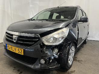 Voiture accidenté Dacia Lodgy Lodgy (JS/SD0J) MPV 1.2 TCE 16V (H5F-408) [85kW]  (03-2012/...) 2013/5