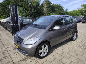 ojeté vozy osobní automobily Mercedes A-klasse 160 BlueEFF Bns Cl. 2012/3