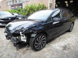 Avarii autoturisme Volkswagen Golf Variant Life 2022/6