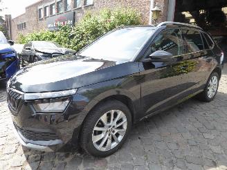 damaged passenger cars Skoda Kamiq Ambition 2024/1