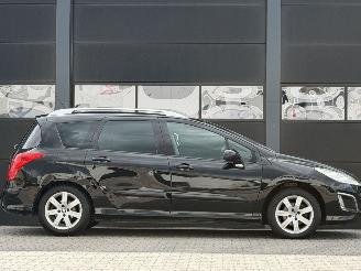 Peugeot 308 1.6 e-HDI Clima PDC Panorama picture 3