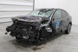 Coche accidentado Renault Arkana  2023/11