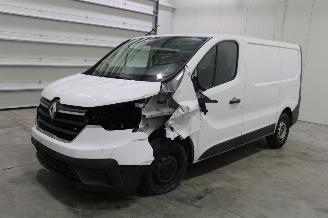 Autoverwertung Renault Trafic  2022/8