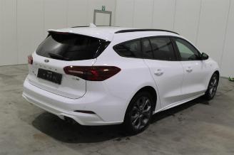 Ford Focus  picture 3