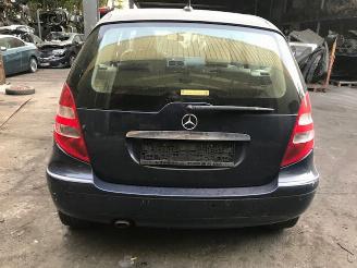 Vrakbiler auto Mercedes A-klasse DIESEL - 80KW - 2000CC 2008/3