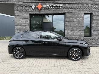 Schadeauto Peugeot 308 1.6 Hybrid PHEV 180PK EAT8 Allure 2022/2