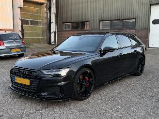 krockskadad bil auto Audi A6 55 TFSIe Quattro Competition Pano Head-Up 2021/4
