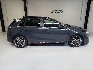 damaged passenger cars Kia Cee d GT LINE/ PANORAMA 2023/3