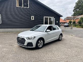 Avarii autoturisme Audi A1 TFSI 95 PK VIRT DASH AIRCO PDC B.J 2023 LICHTE SCHROEFSCHADE 2023/3