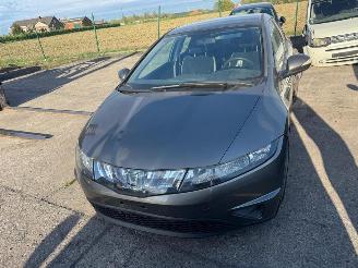 damaged passenger cars Honda Civic COMFORT 2006/7