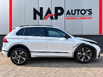 krockskadad bil auto Volkswagen Tiguan 1.4 TSI eHybrid R LINE 2021/1