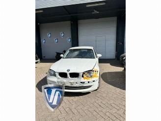 rozbiórka samochody osobowe BMW 1-serie 1 serie (E81), Hatchback 3-drs, 2006 / 2012 118i 16V 2009/5